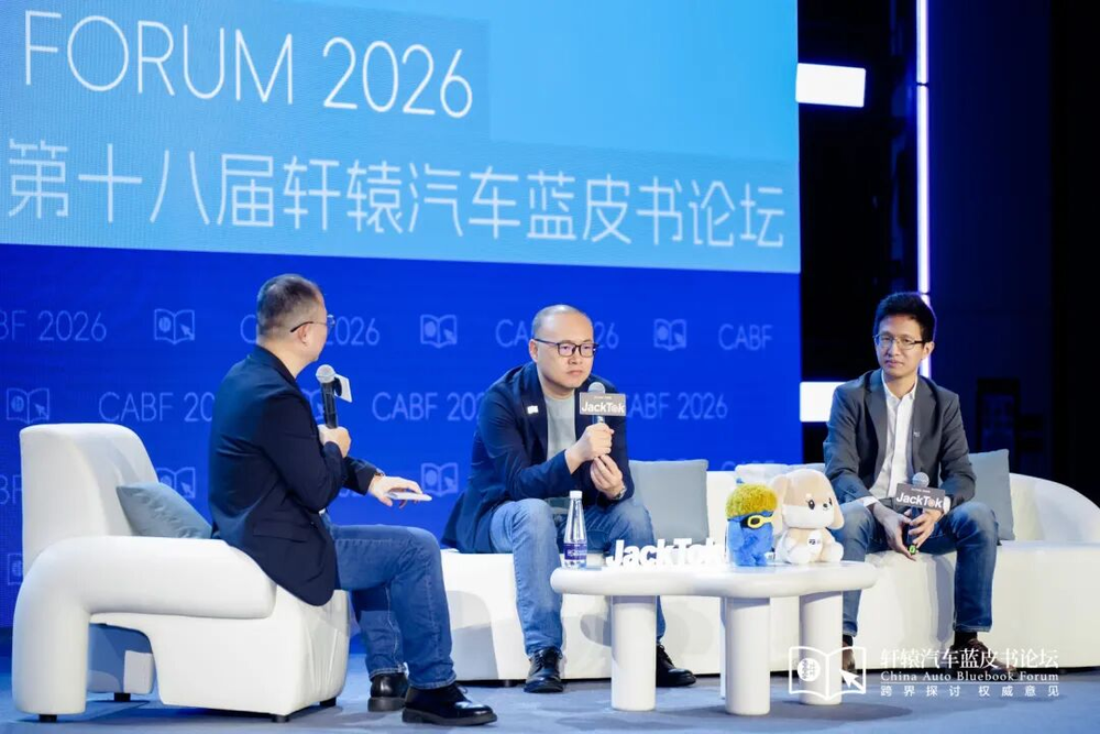 主流 AI 视频生成工具性能与价格维度对比表